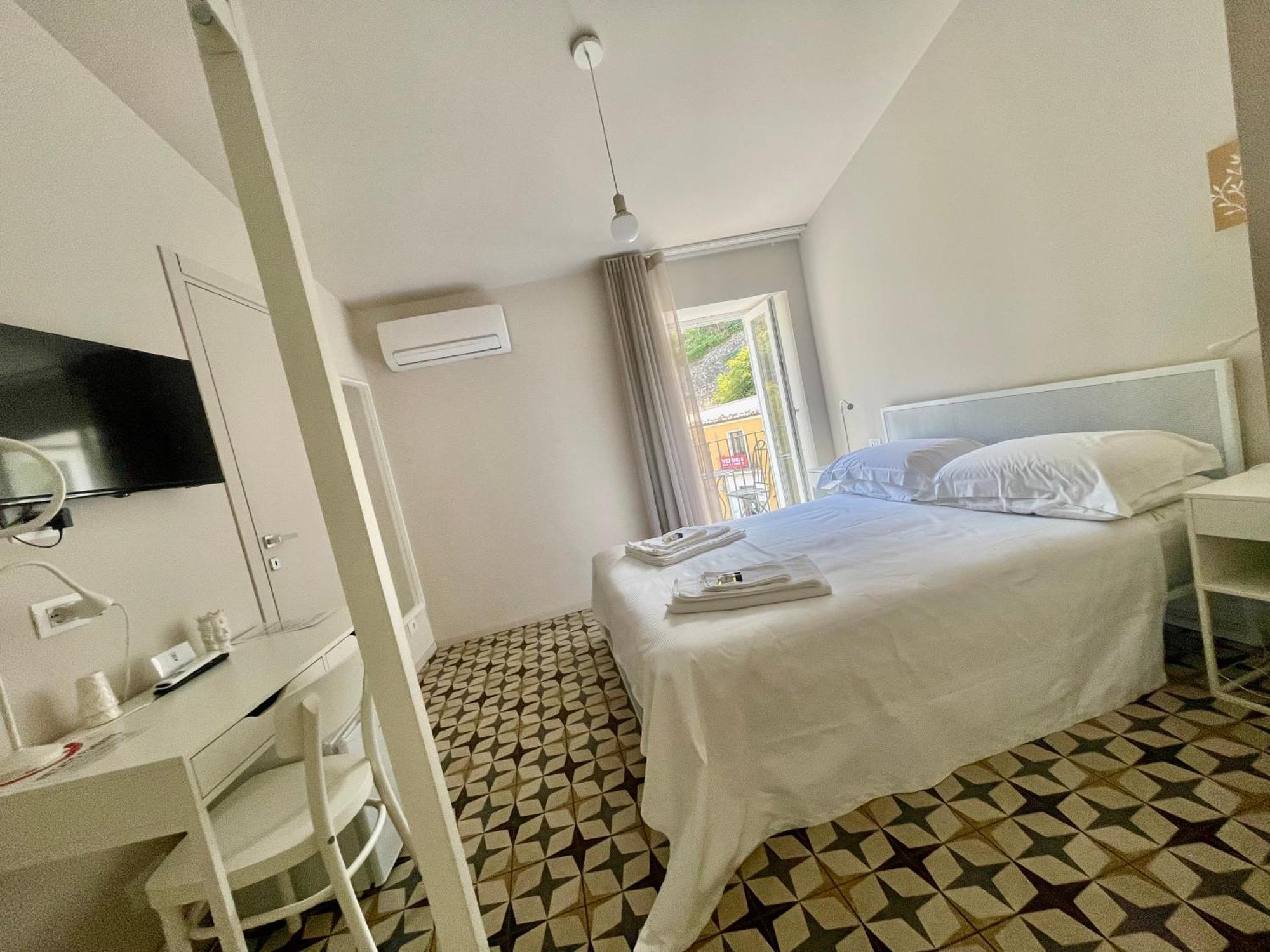 Moronero Hotel Ragusa Exterior photo